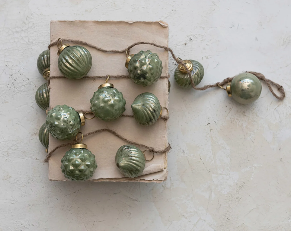 Green Mercury Garland