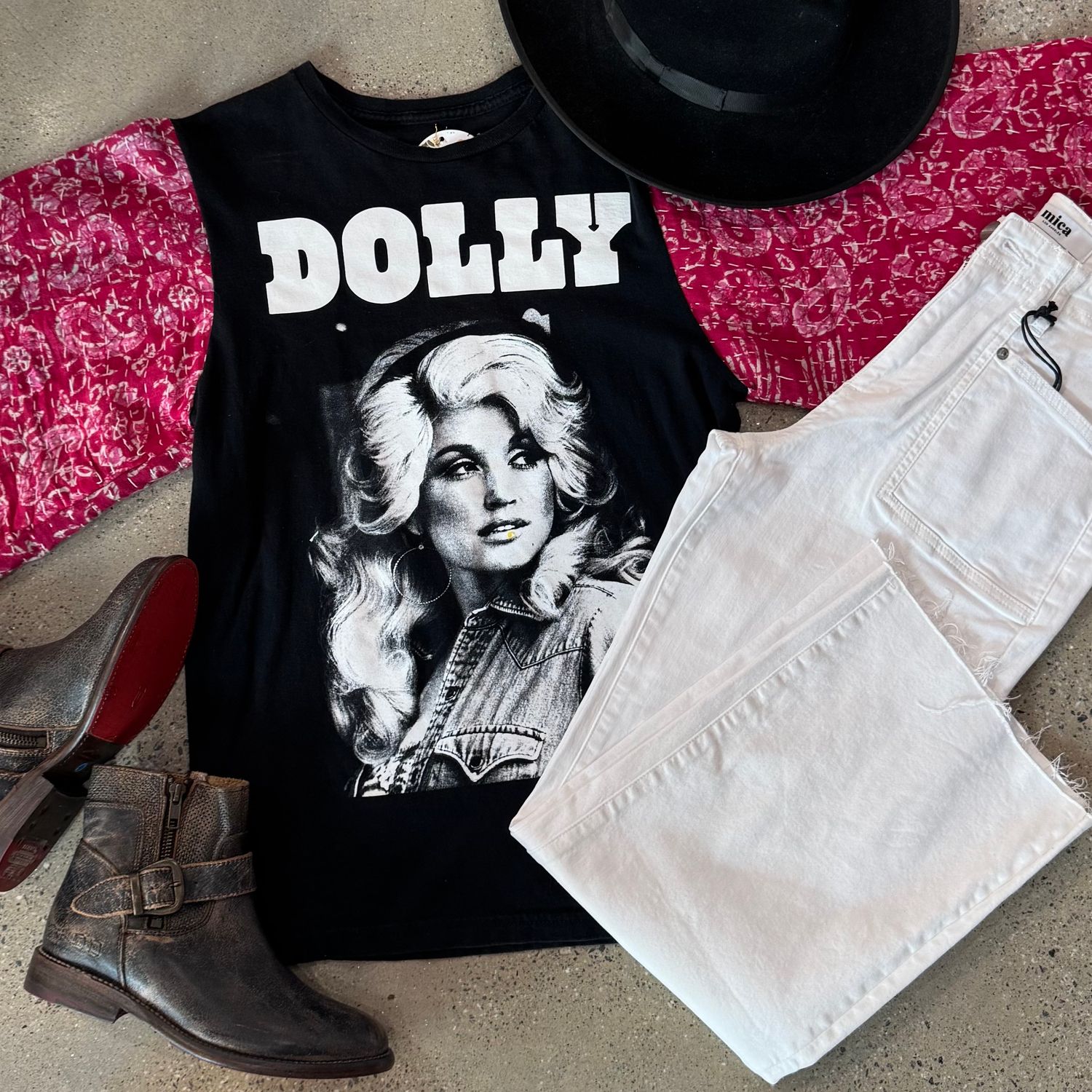 Dolly Kantha Tee
