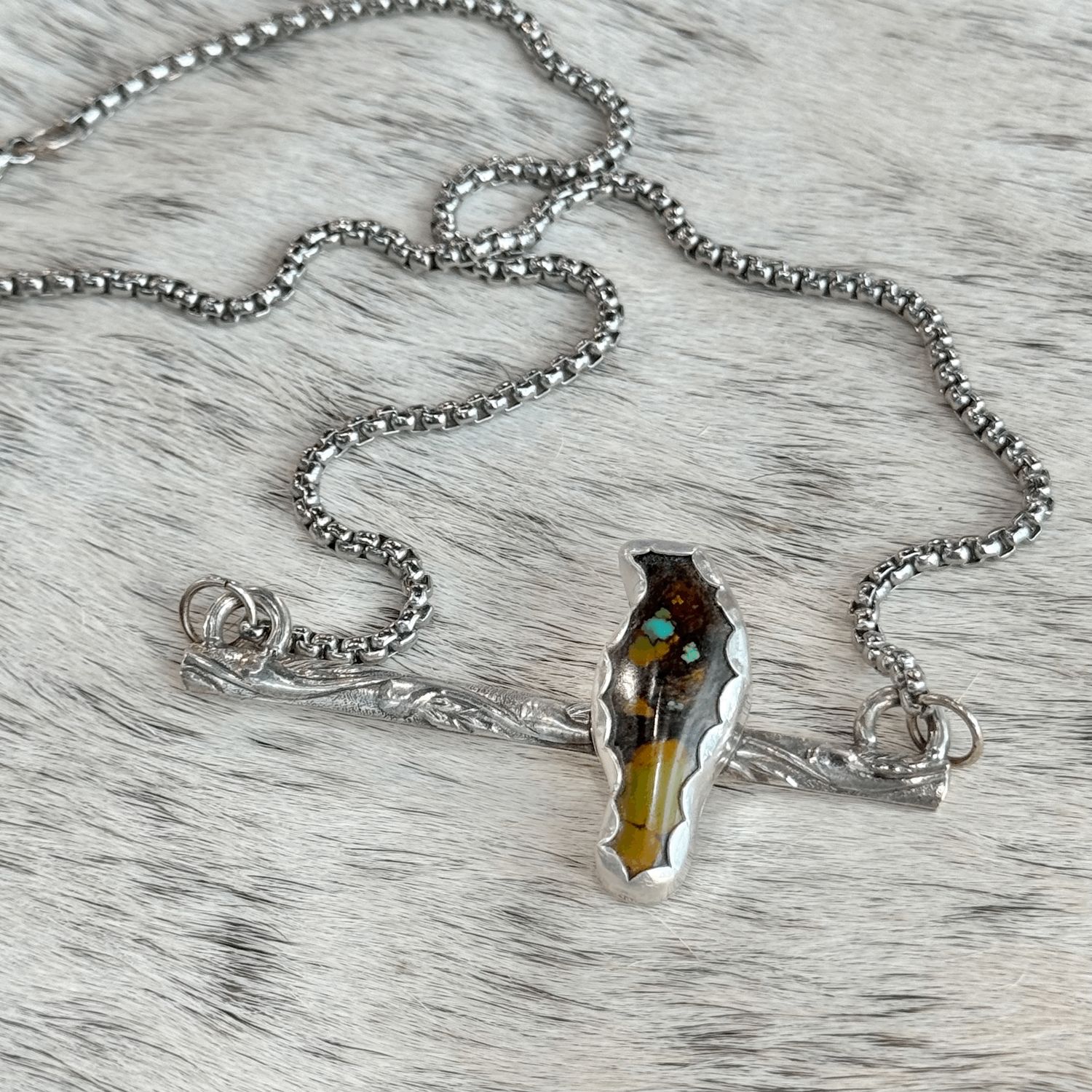 Magpie Necklace