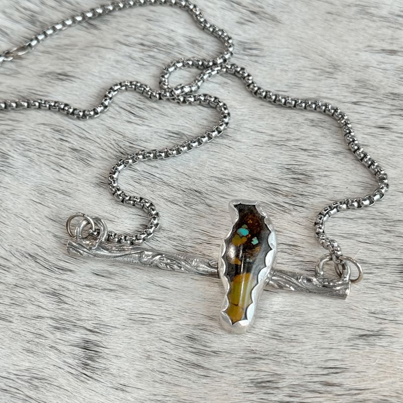 Magpie Necklace