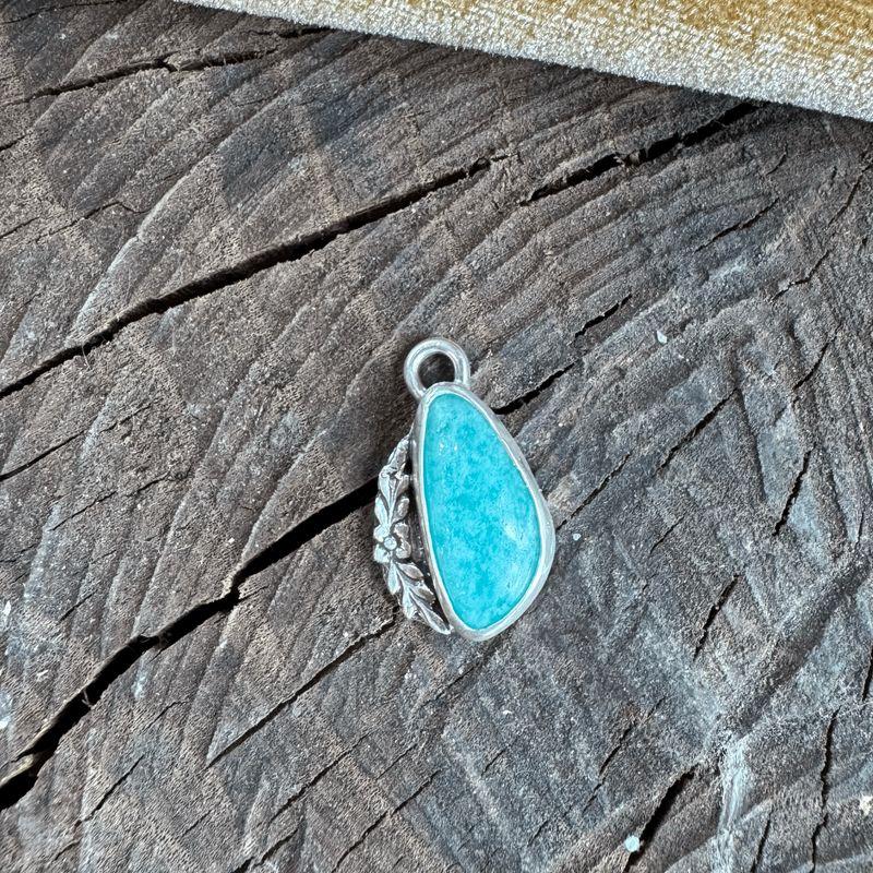 Amonazite Charm