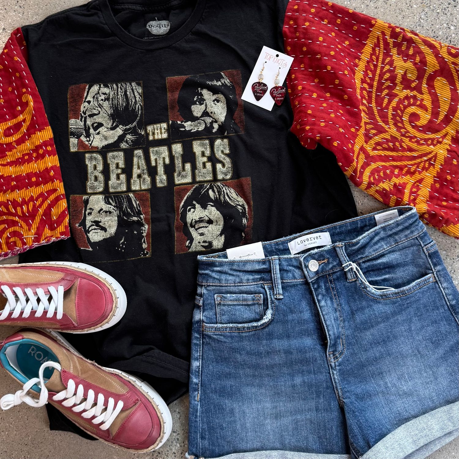 Beatles Red Sleeve - XL
