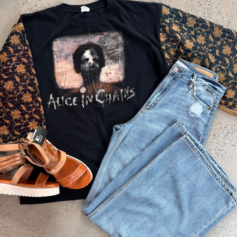 Alice In Chains Tee - XL