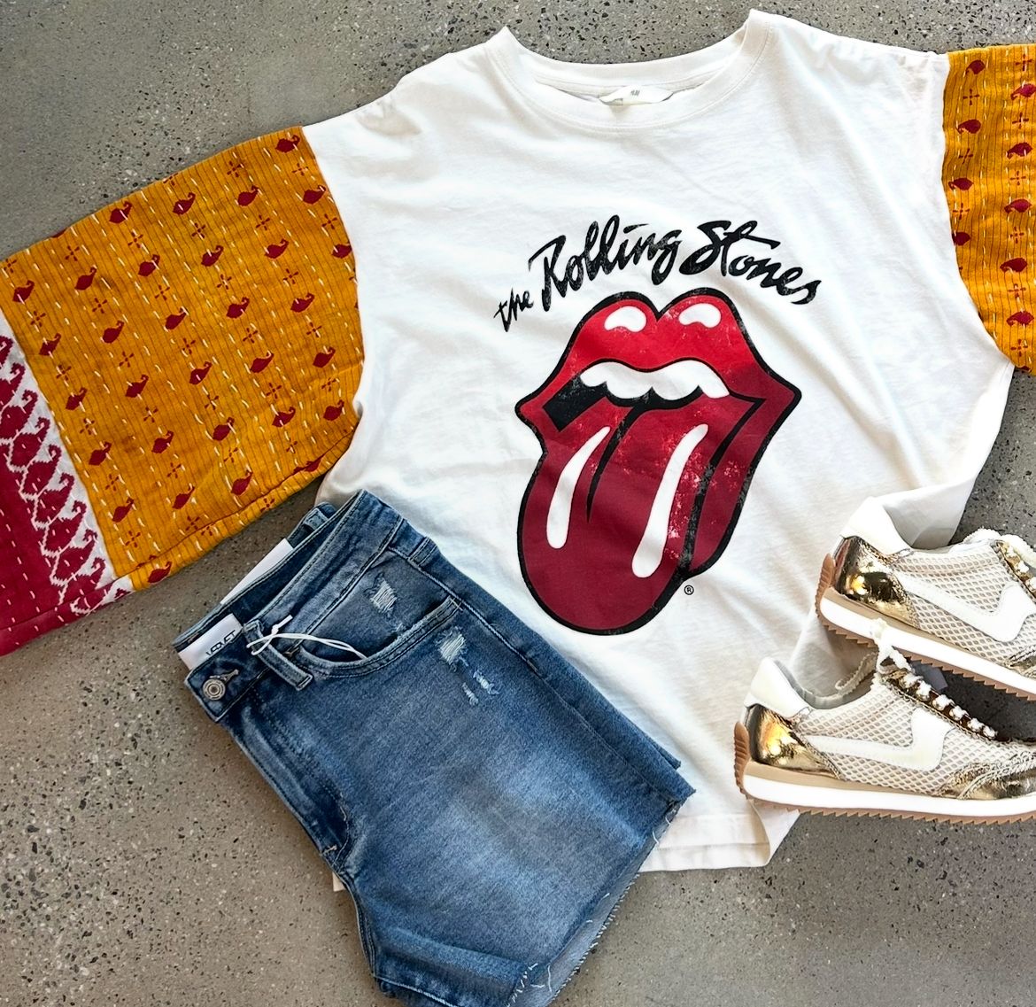 The Rolling Stones  Tee-Medium