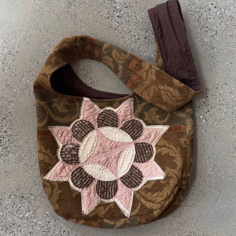 Star Quilt Market Tote - Red