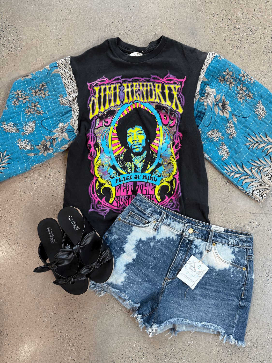 Jimi Hendrix Tee-Medium