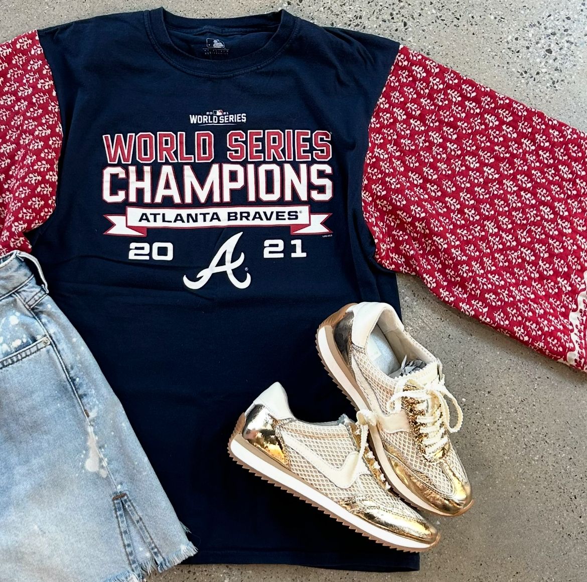 Braves Champs Tee - S