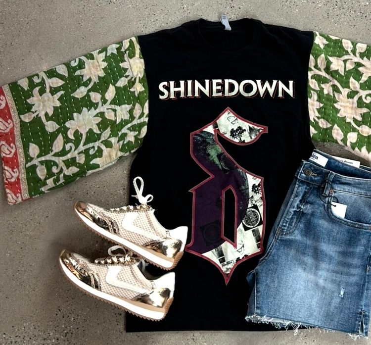 Shinedown Tee-Medium