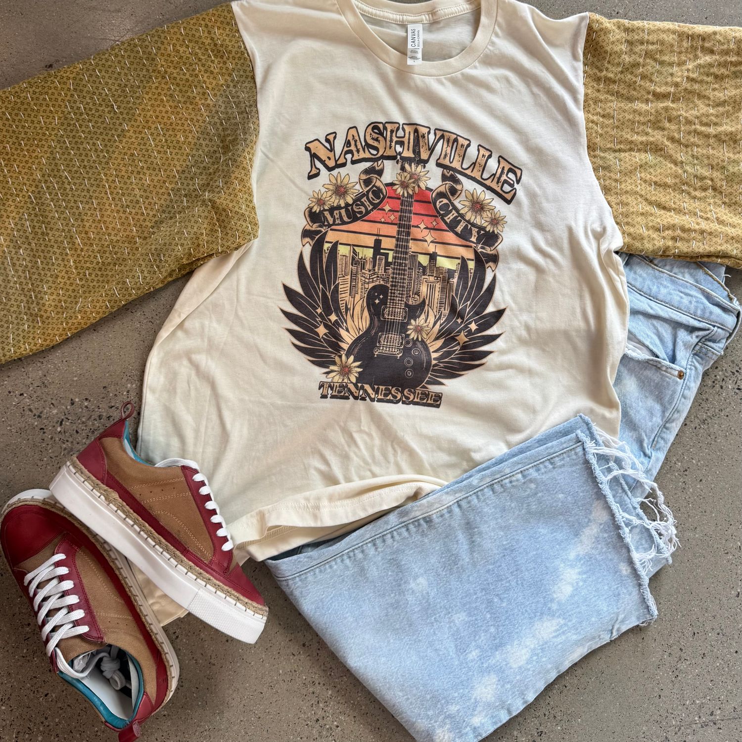 Nashville Tee - L