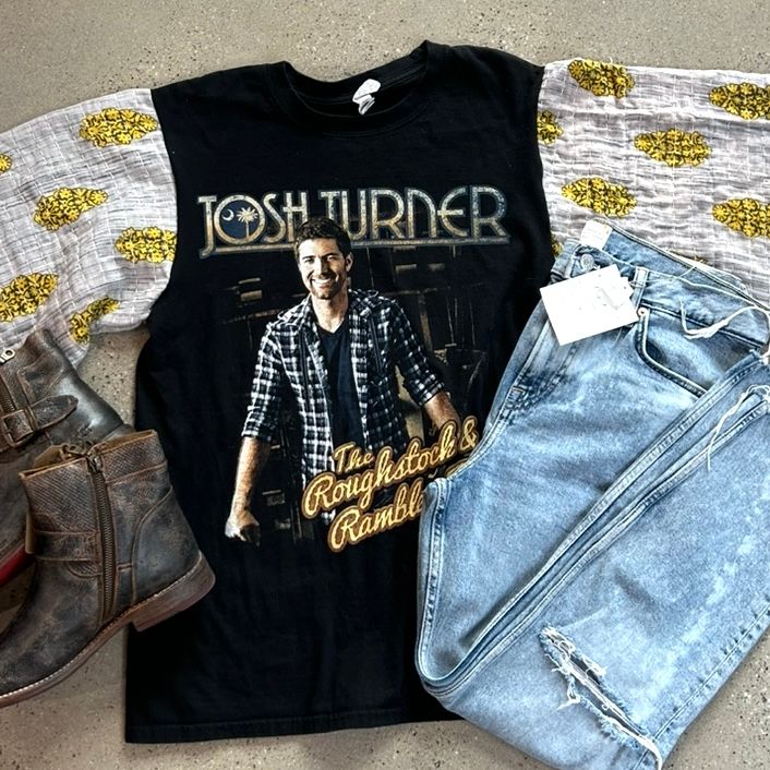 Josh Turner Tee-Medium