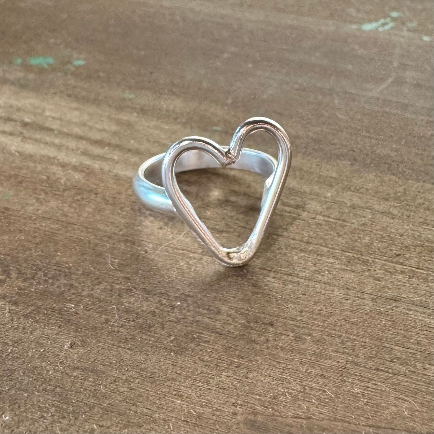 Heart w Floral Band Sz. 7