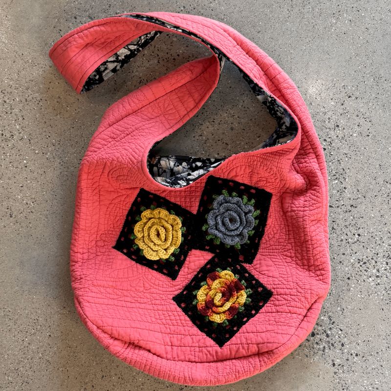 Coral Roses Market Tote