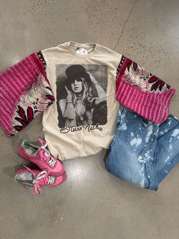 Stevie Top Hat Tee (Pink Slv)-Medium