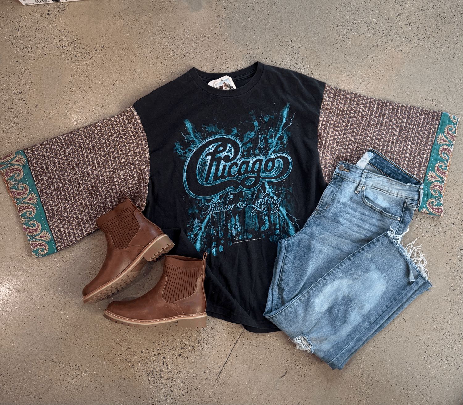 Chicago Tee-XL