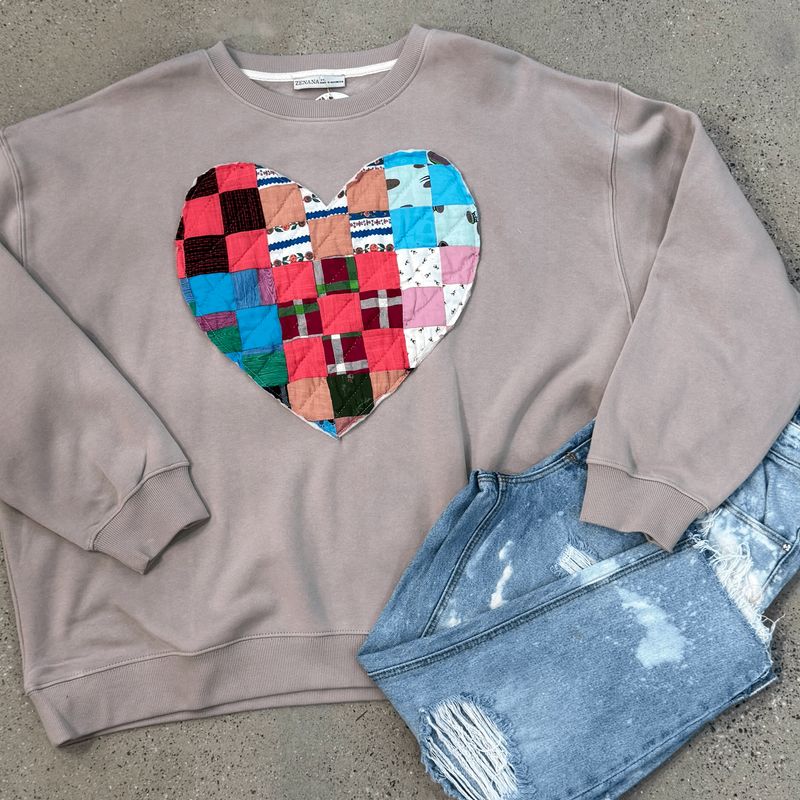 Quilted Heart (Reds) SS Taupe - 3X