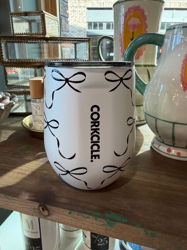 Stemless Bow Tumbler