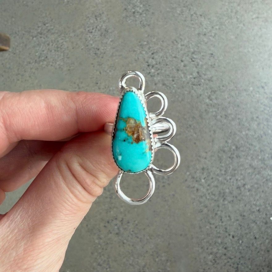 Turq Half Flower Ring Sz. 7