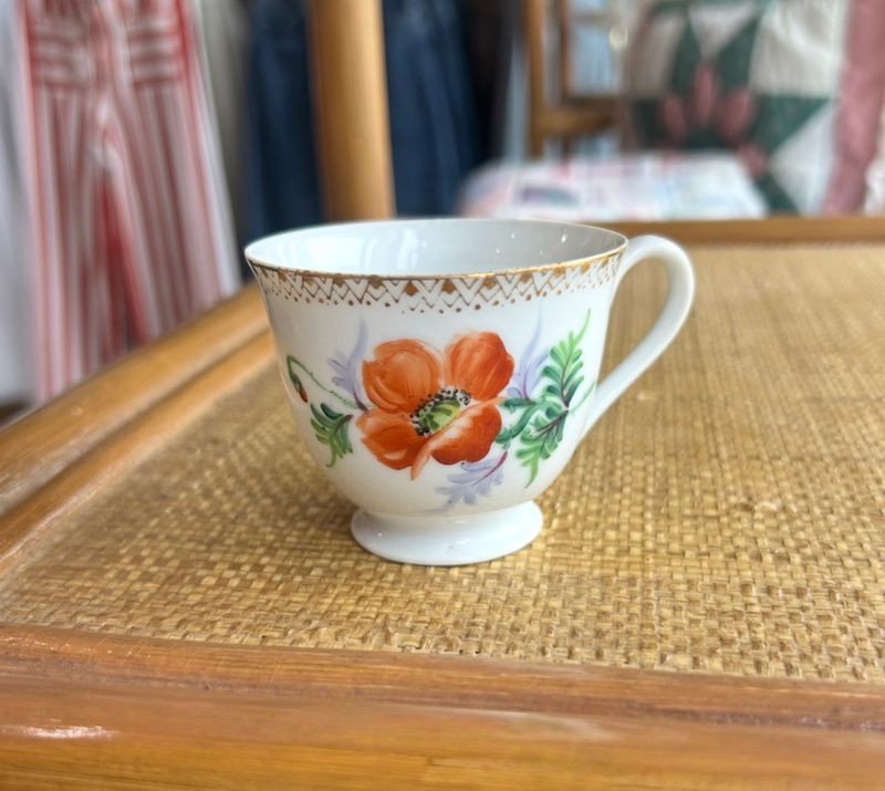 Red Poppy Teacup