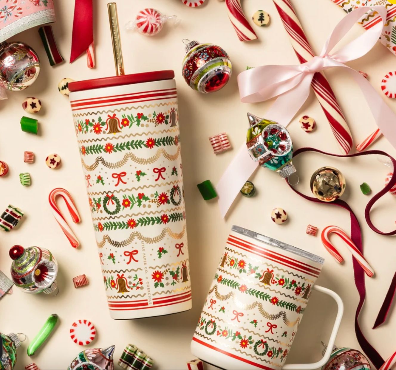 Corkcicle Holly Jolly