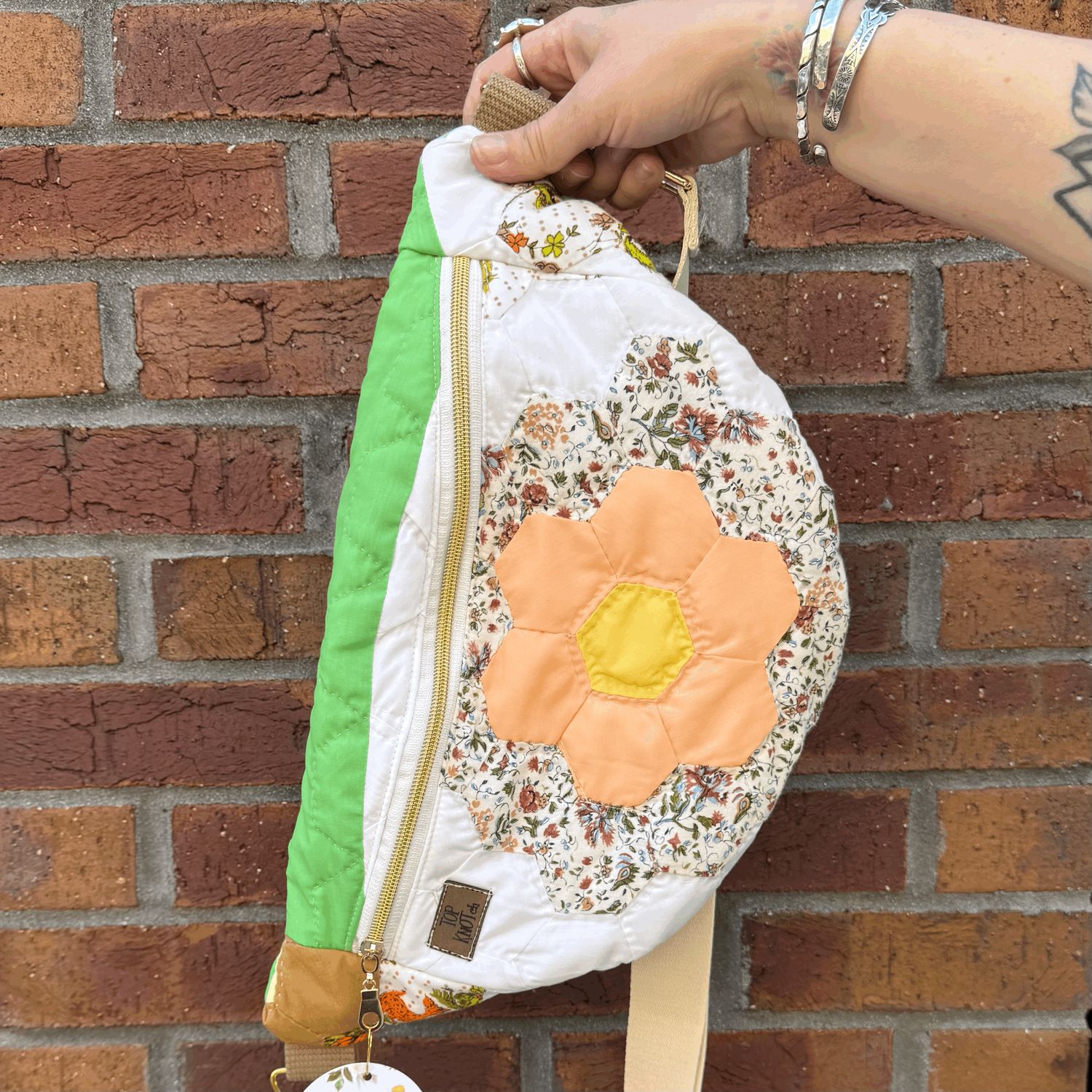 Vintage Bum Bag - Peach/ Floral
