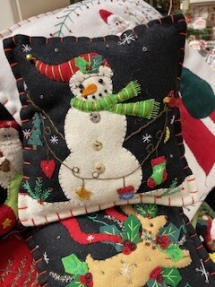 Pillow Snowman on Black