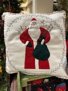 Pillow Santa on White with Wreath