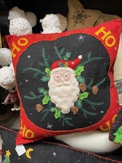 HO HO HO - Felt Applique Pillow