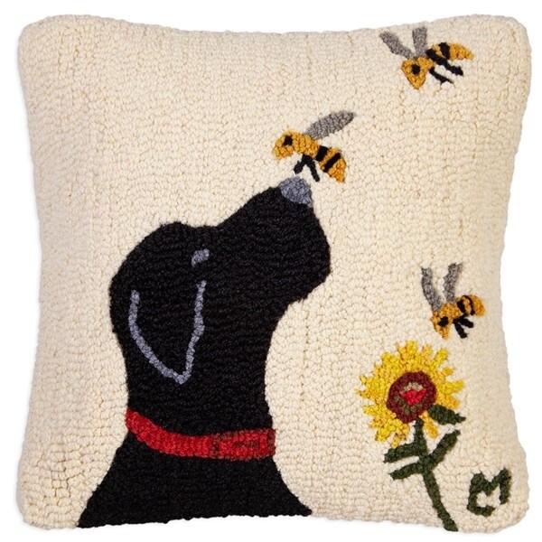 Hooked Pillow Black Lab with Bees