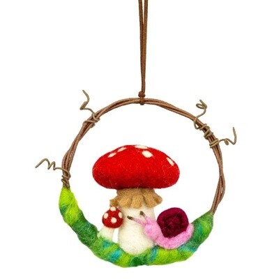 Ornament Mini Wreath Mushroom Snail