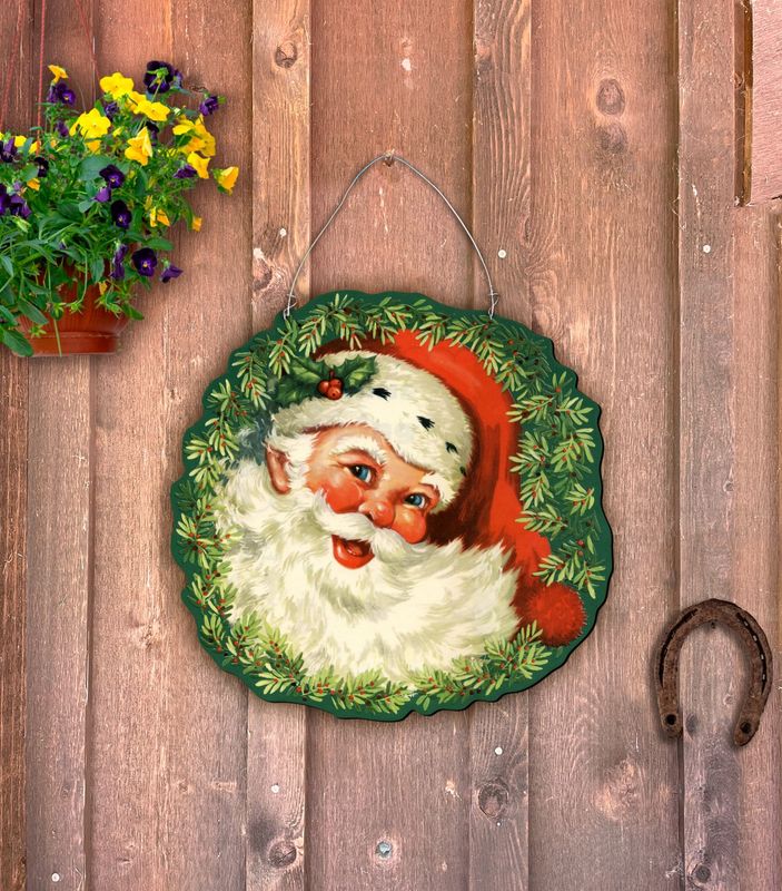 Outdoor Metal Art Santa Wreath