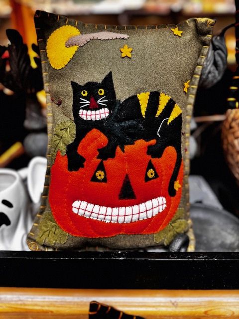 Felt Cat on Pumpkin Pillow
