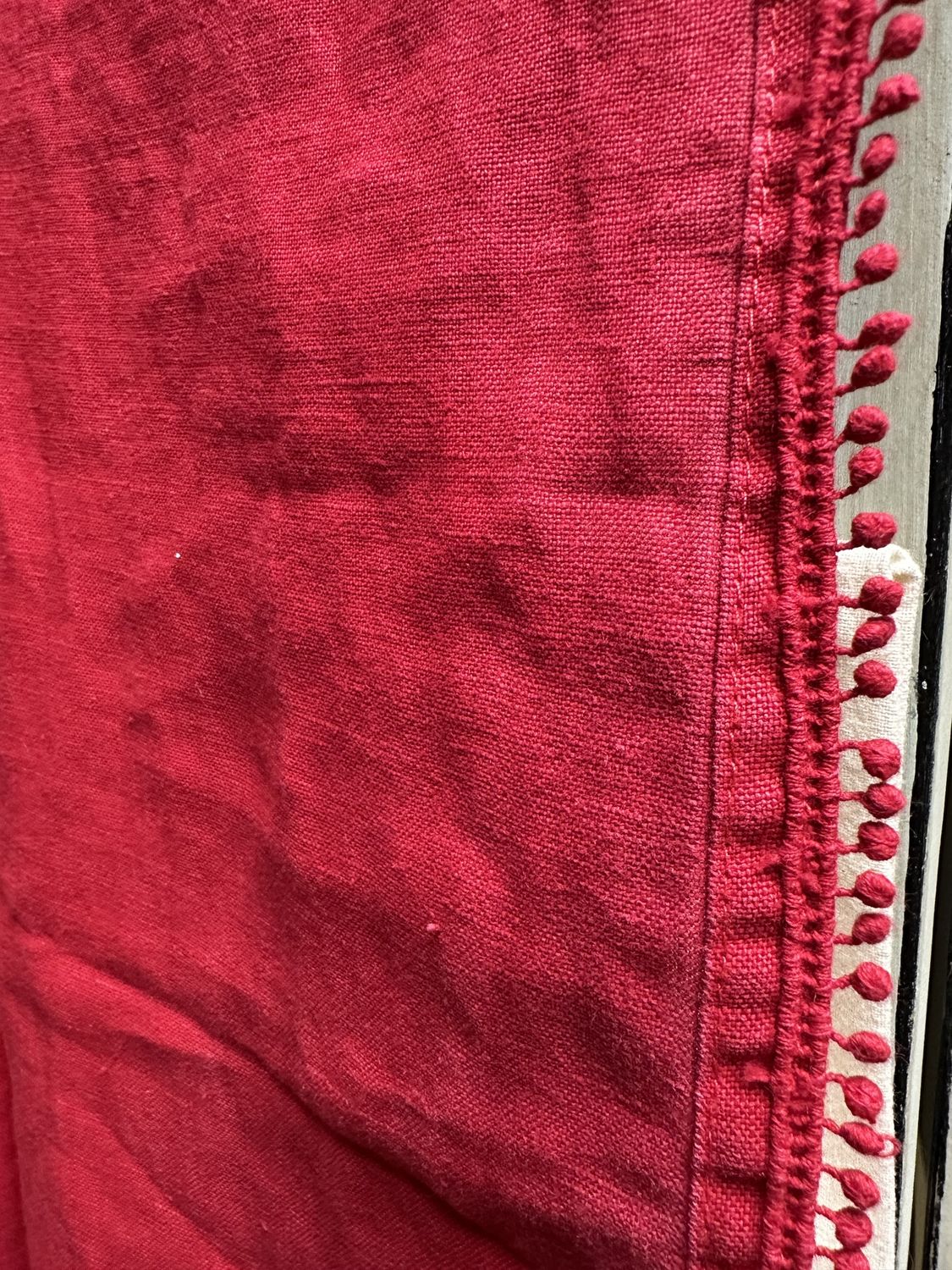 Vintage Runner - Red Bric-A- Brac