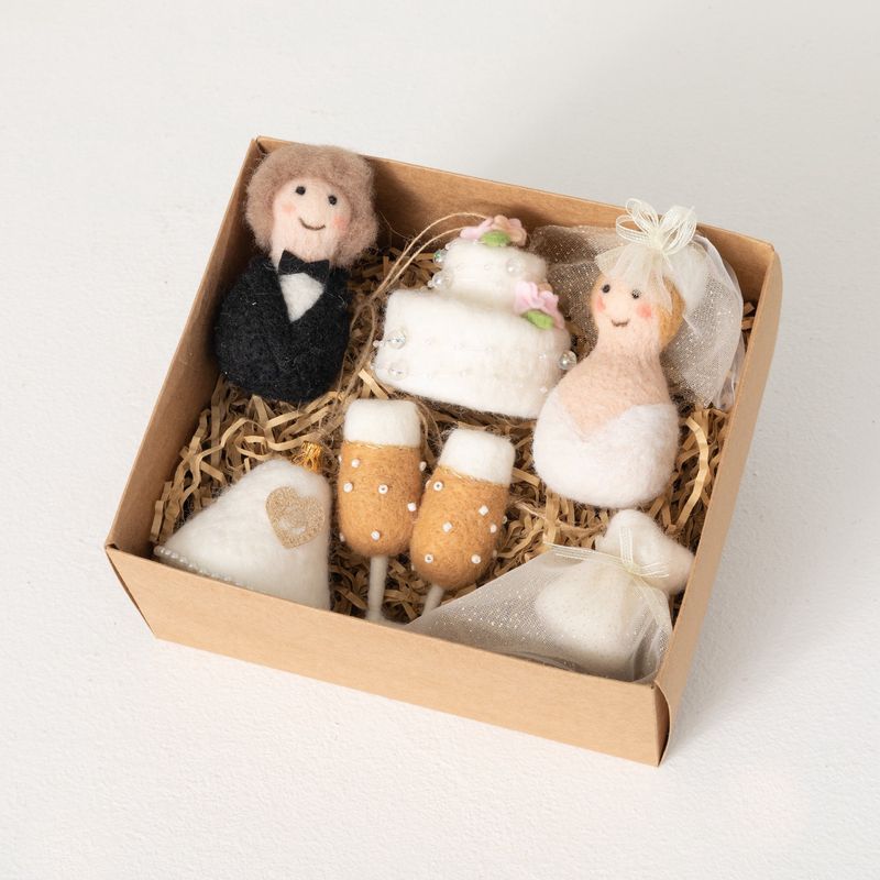 Wedding Set Ornaments 6 Pieces