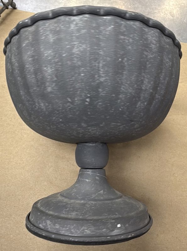 &quot;Goblet&quot; Style Metal Vessel