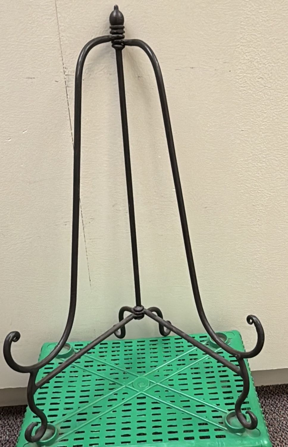 Iron Easel