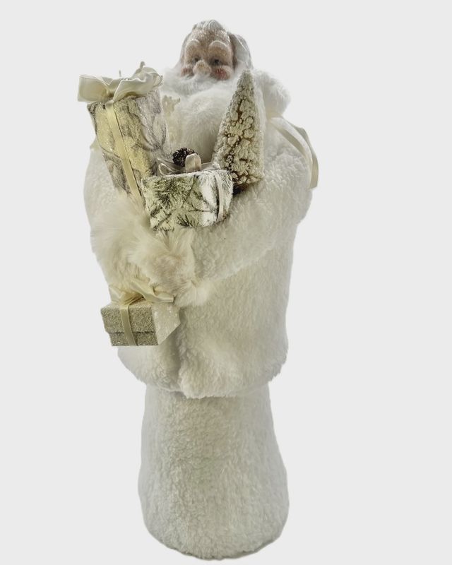 White Père Noël Figure in Fur - Santa