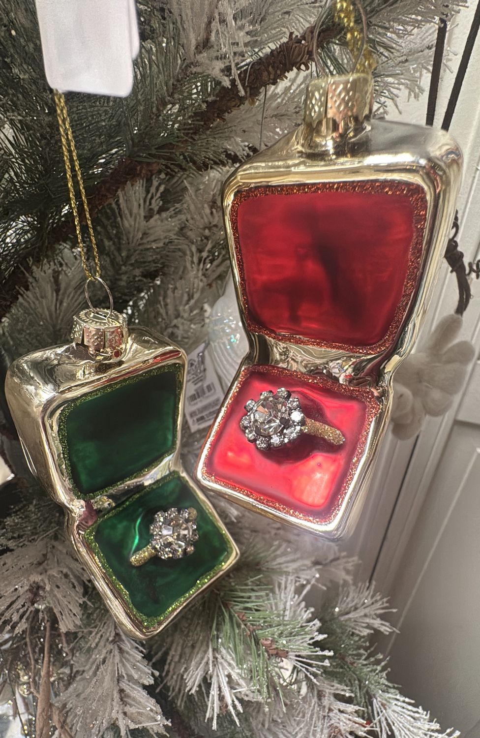 Ornament Glass Ring Box