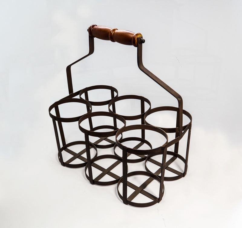 Wine Bottle Basket - Metal with Handle