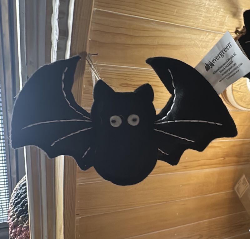 Hanging Felt Bats - Ornament