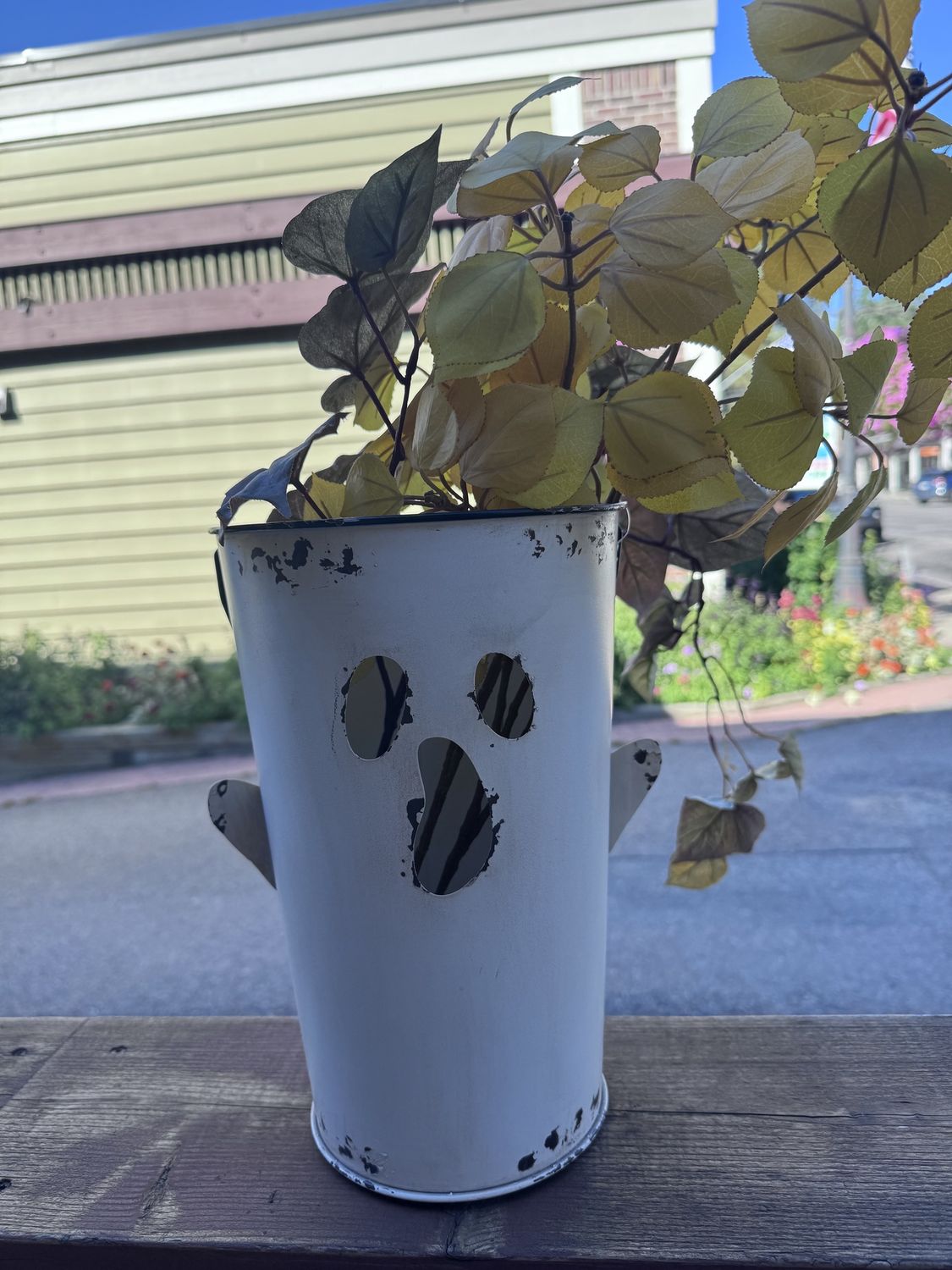 White Ghost Metal Bucket