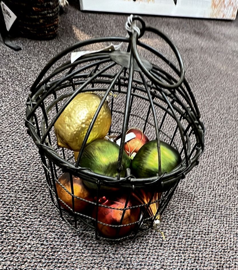 Cage Style Basket with Metal Lid - Small