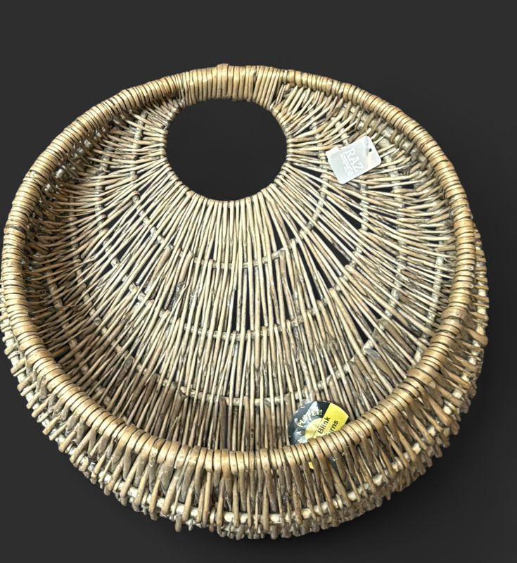 Large Wall Basket - Crescent