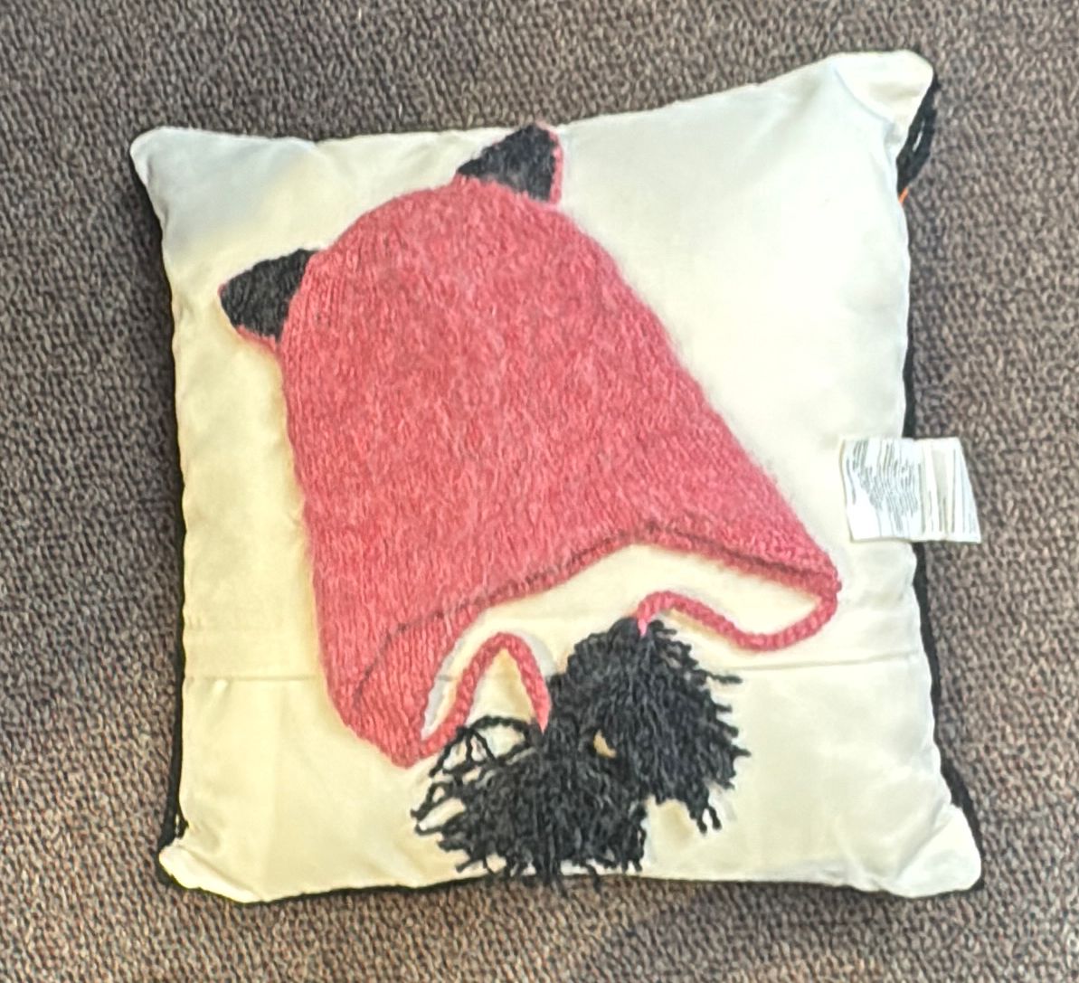 Hat Shaggy Kitty