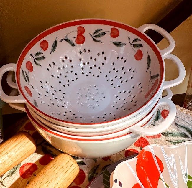 Cherry Colander - Melamine