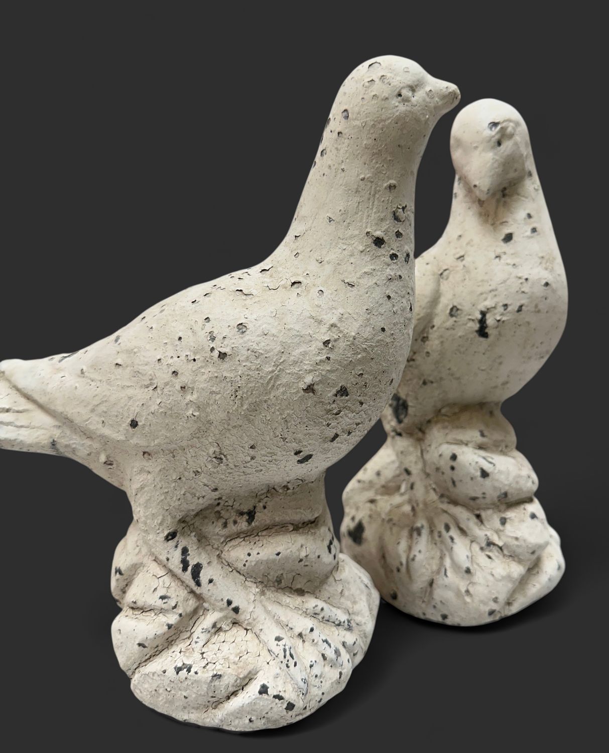 Stone Figures - Lovebirds