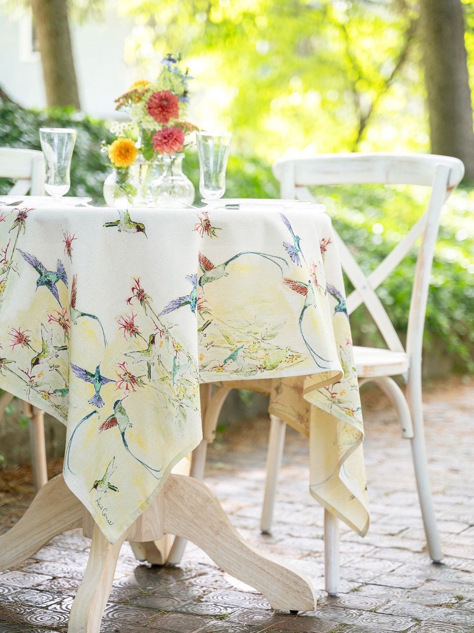 Hummingbird Watercolor Tablecloth 53x53