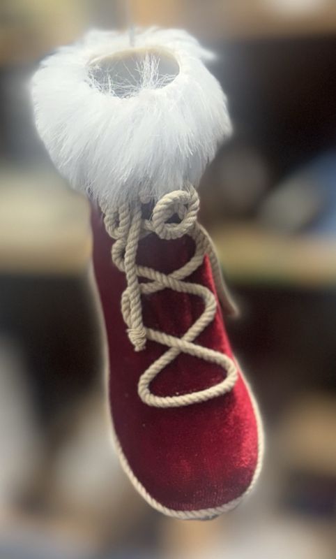 Red Velvet Ice Skate Ornament