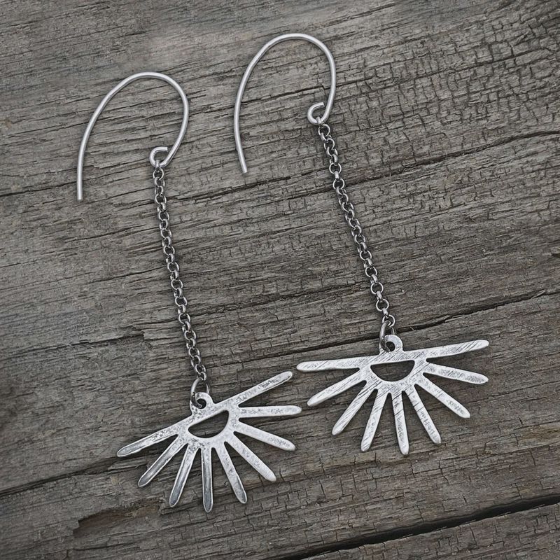 Sunbeam Earrings- Matte Silver