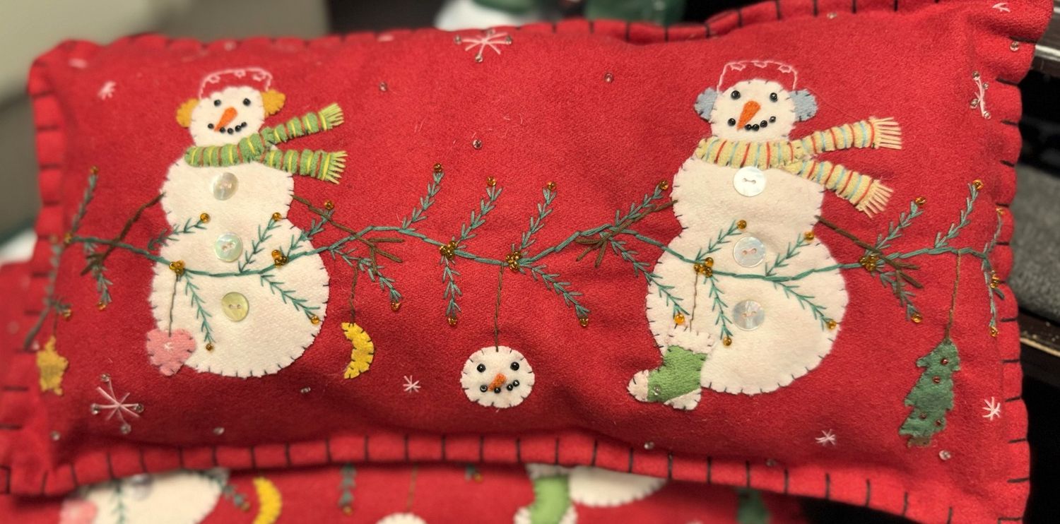 Felt Applique Wool Pillow - Snowmen