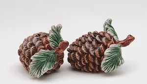 Pinecone Salt and Pepper